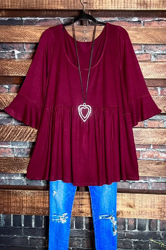 JUST RELAX  CASUAL COMFY BABYDOLL TOP IN BURGUNDY