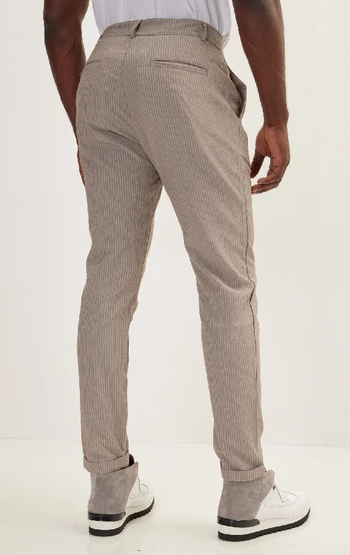 Lightweight Casual Pants - Brown