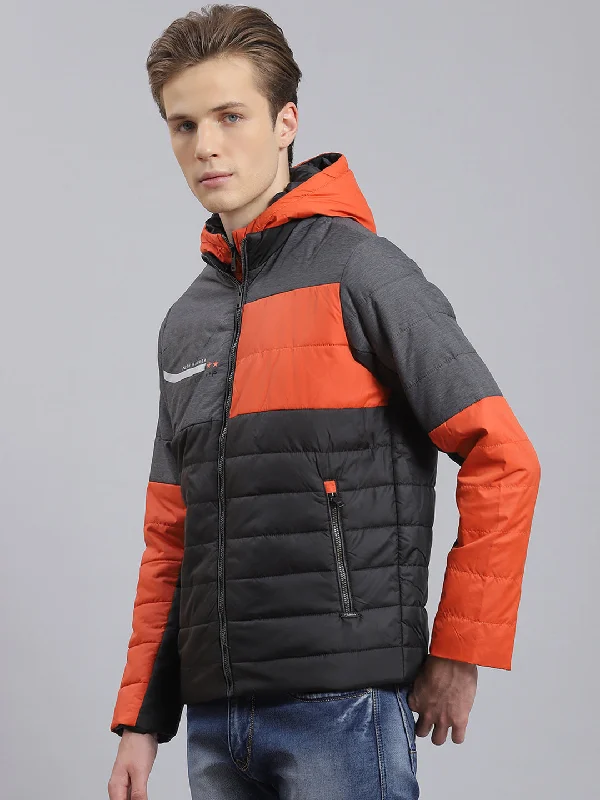 Men Black Solid Hooded Full Sleeve Jacket