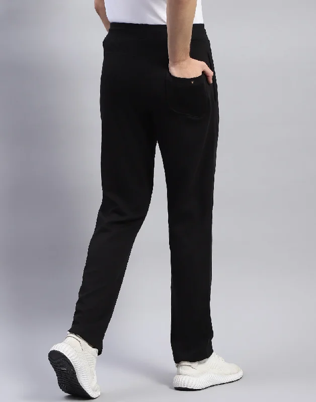 Men Black Solid Regular Fit Lower