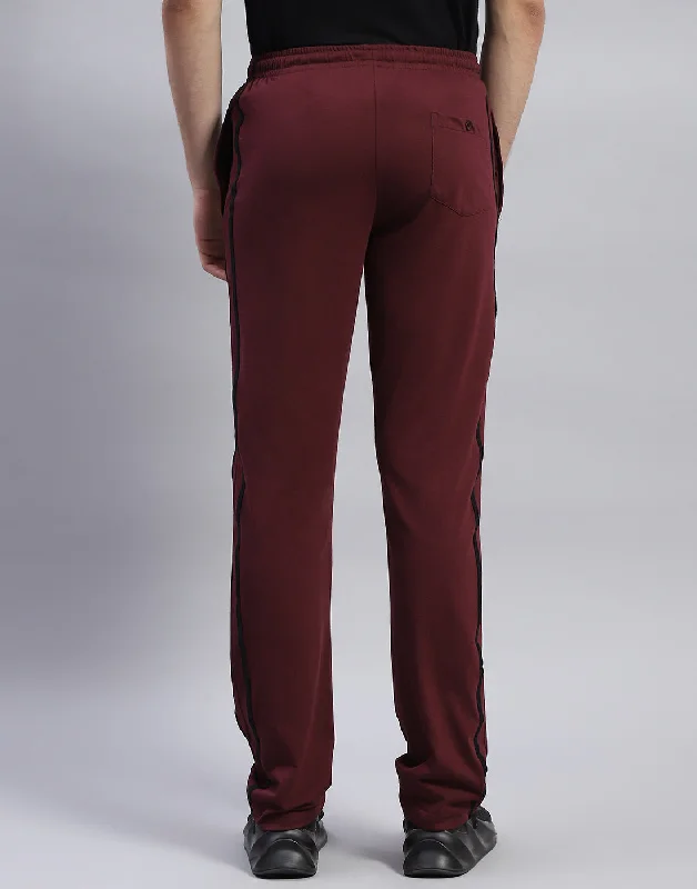 Men Maroon Solid Regular Fit Lower