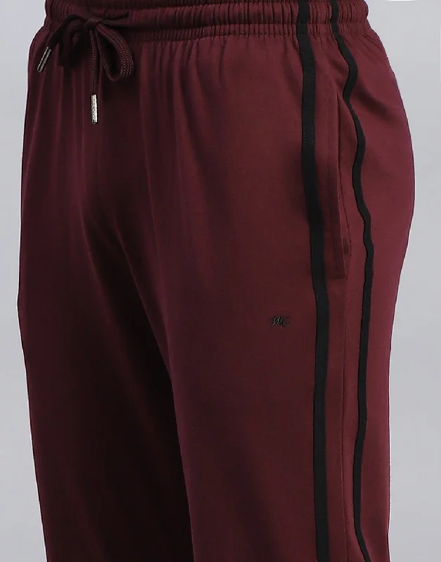 Men Maroon Solid Regular Fit Lower