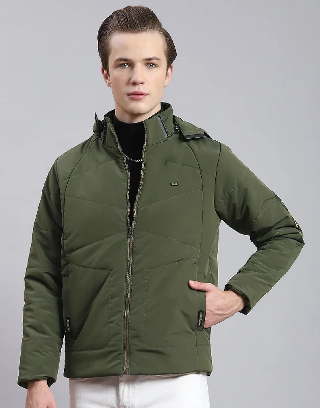 Men Olive Solid Hooded Full Sleeve Jacket