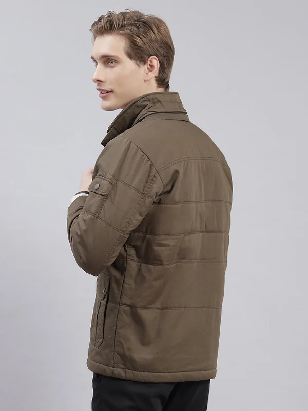 Men Olive Solid Hooded Full Sleeve Jackets